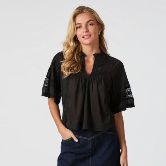 Neo Noir Bluse
