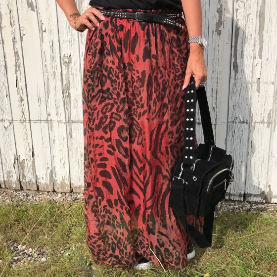 Zebra Red Maxi Skirt fra Black Colour